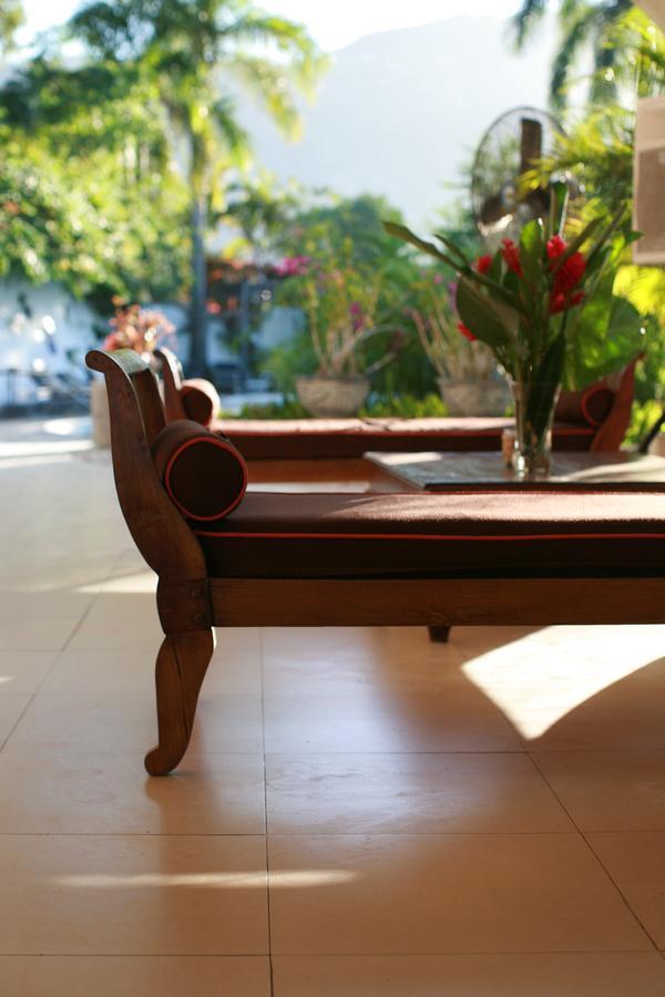 Hotel Montana Pétionville Buitenkant foto